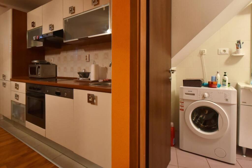 Cozy, Adorable Apartment Elizabeta Spalato Esterno foto